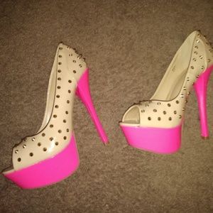 Scene by shoedazzle